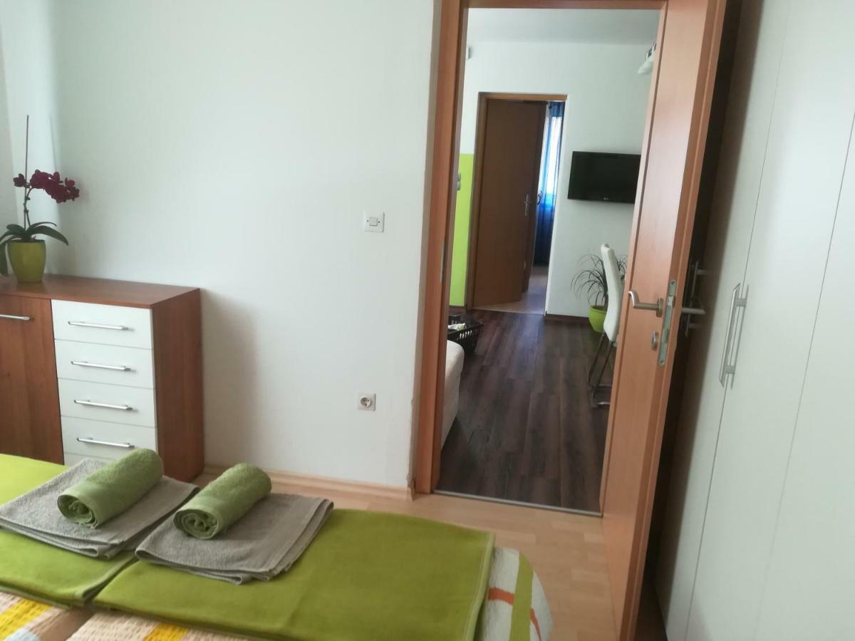 Apartmaji Gros クランスカゴーラ エクステリア 写真