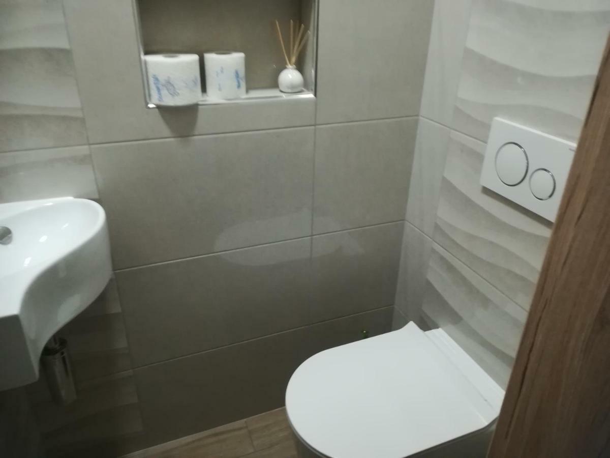 Apartmaji Gros クランスカゴーラ エクステリア 写真